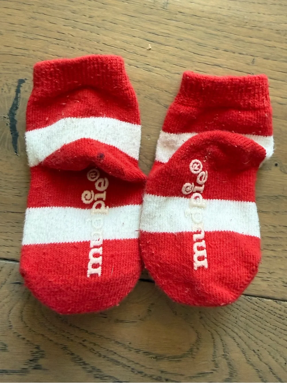 Mud Pie Reindeer Christmas Slipper Socks Red White